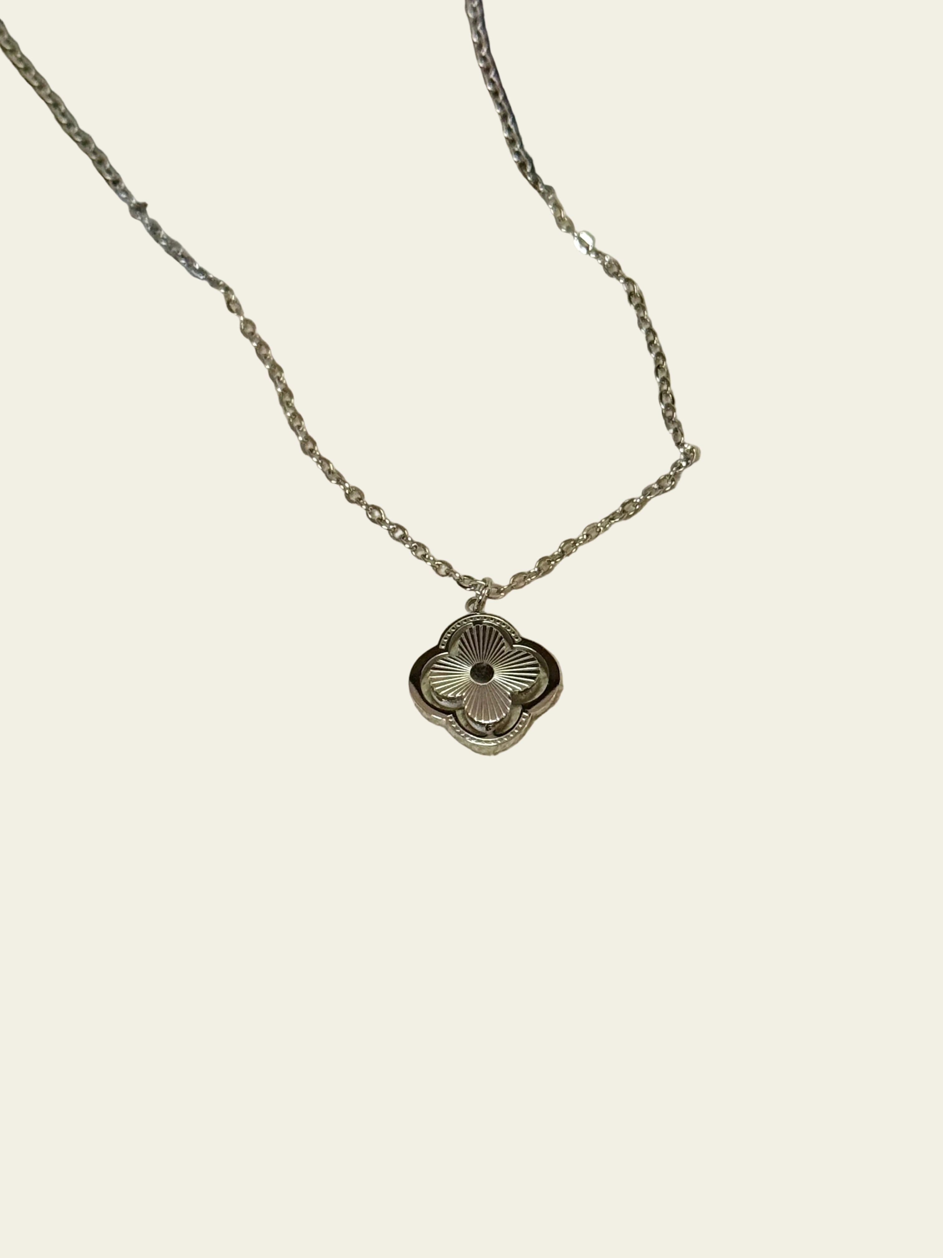 Cloverleaf - Ketting